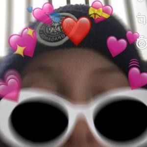 Meet your Posher, Eliott